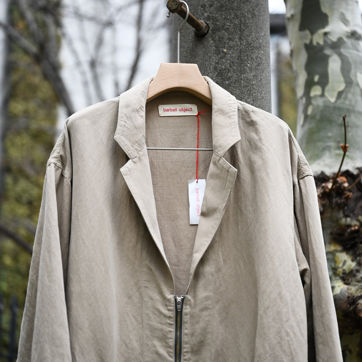 barbell object バーベルオブジェクト - belted jkt, beige – coelacanth