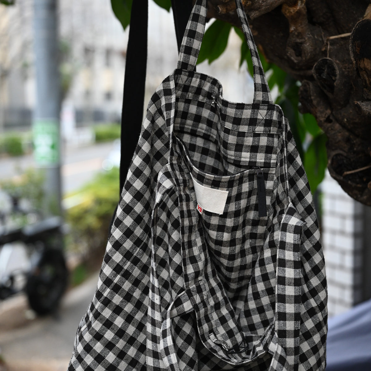 YOKO SAKAMOTO ヨーコサカモト - RESEARCHER BAG - LARGE, gingham 
