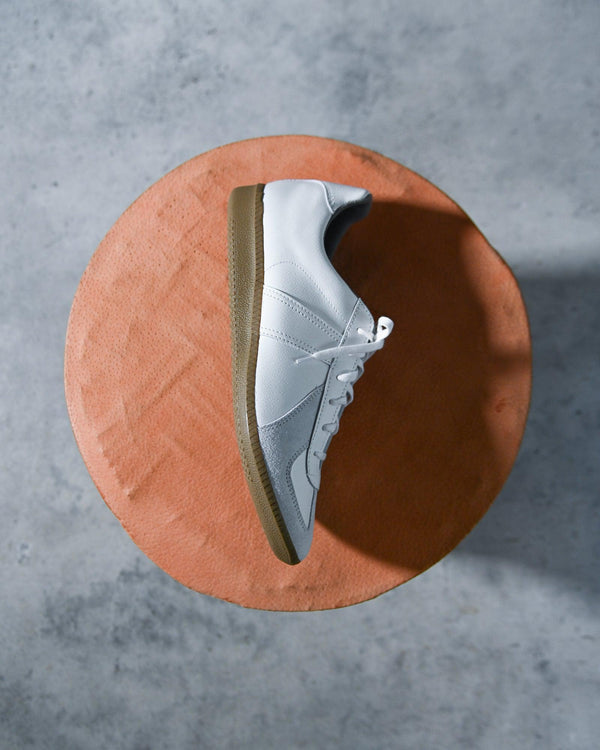 GERMAN TRAINER - Original Model, white.-Other-COELACANTH