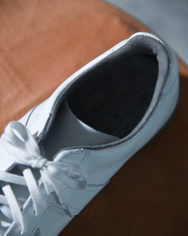 GERMAN TRAINER - Original Model, white.-Other-COELACANTH