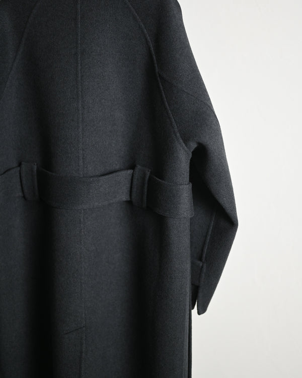 Extra Fine Wool Rever Raglan Coat