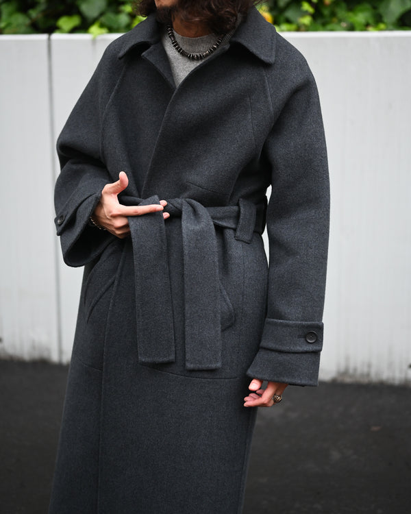 Extra Fine Wool Rever Raglan Coat