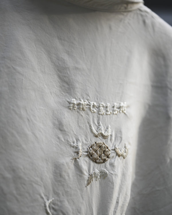 EMBROIDERED SOUVENIR SHIRT, white