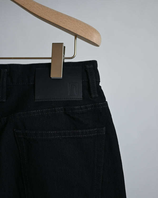 ASHLEY JEANS, BLACK DENIM