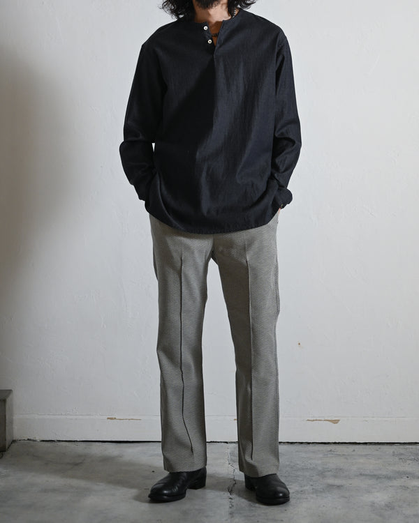PIN-TUCK JERSEY