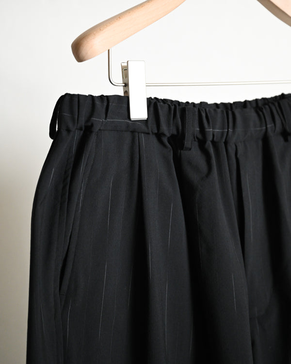 DOUBLE PLEATED WIDE EASY SHORTS, wool kasuri stripe