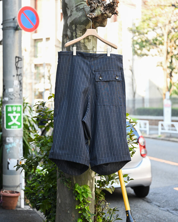 kakke shorts, navy stripe