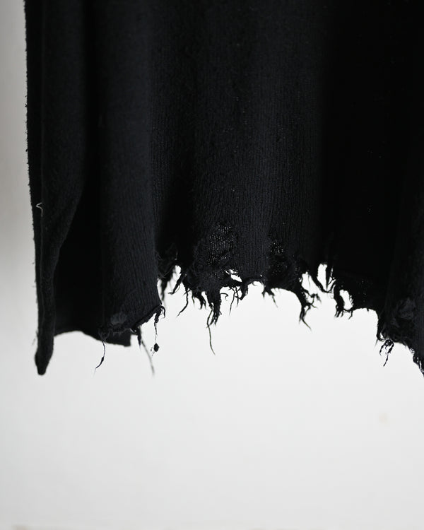 DAMAGE SILK UVNECK KINT, black