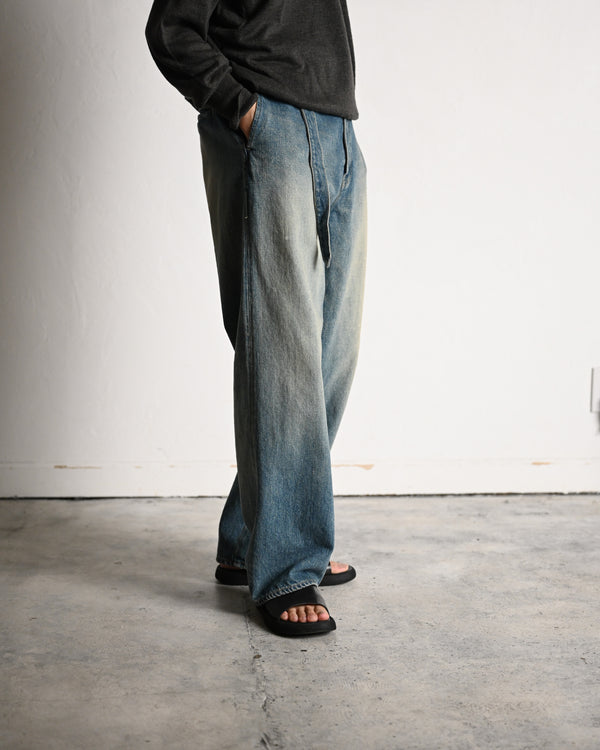 BELTED TROUSERS, raw denim