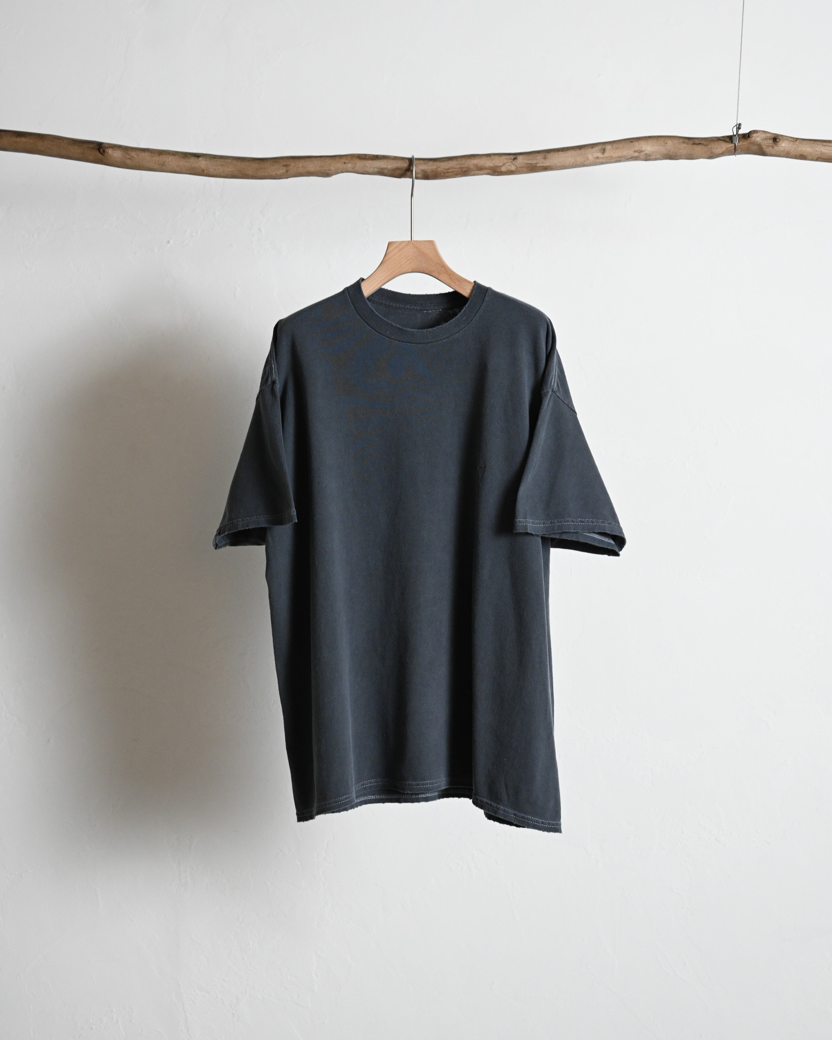 ANCELLM アンセルム - EMBROIDERY T-SHIRT – coelacanth