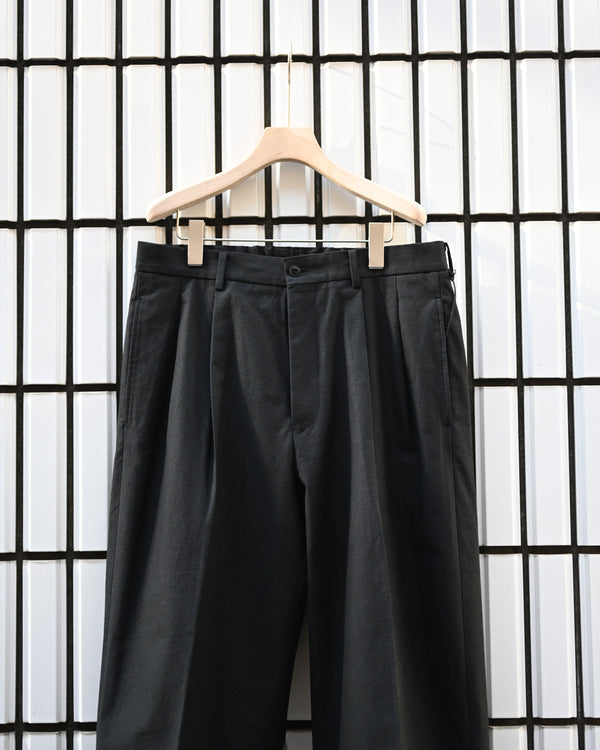 DOUBLE PLEATED TROUSERS, silk nep serge