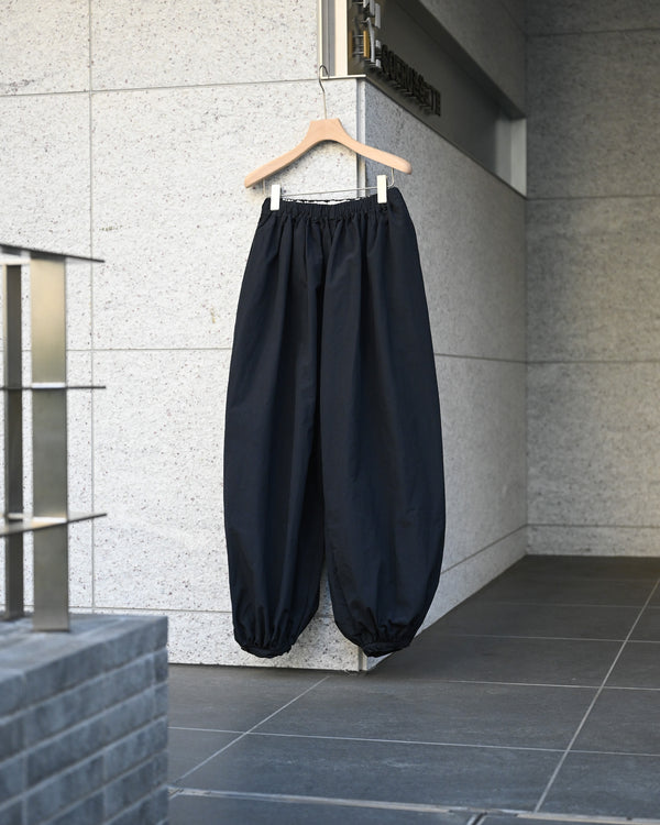 TAHOU trousers