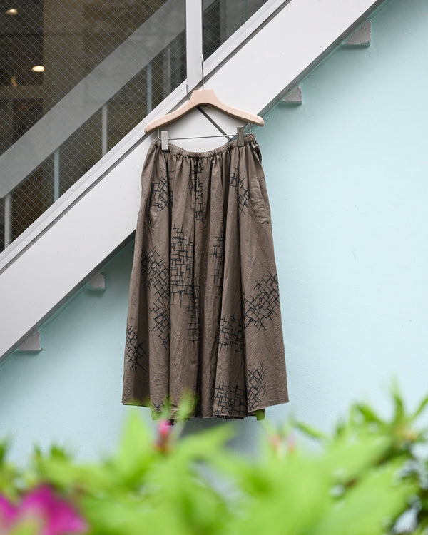 4PANEL SKIRT -kahki(print), lattice pattern