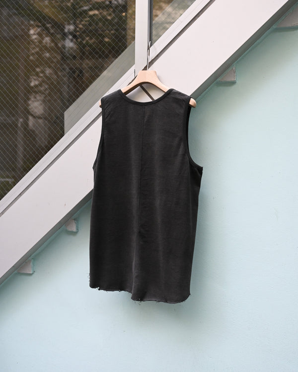 UNEVENNESS TANK TOP, black