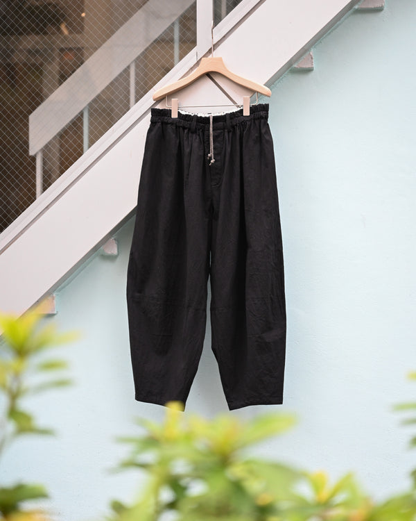 CIRCLE PANTS, sheeting dyed plain weaven