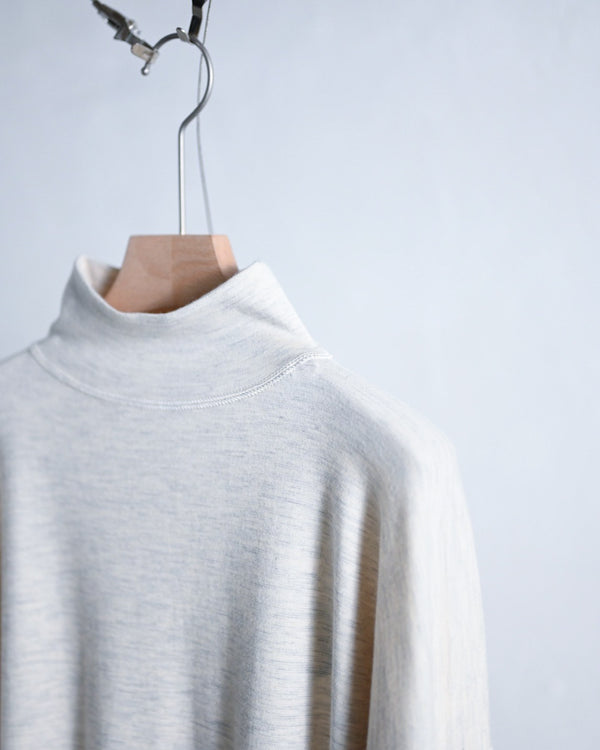 CASHMERE INTERLOCK MOCK NECK LONG SLEEVE