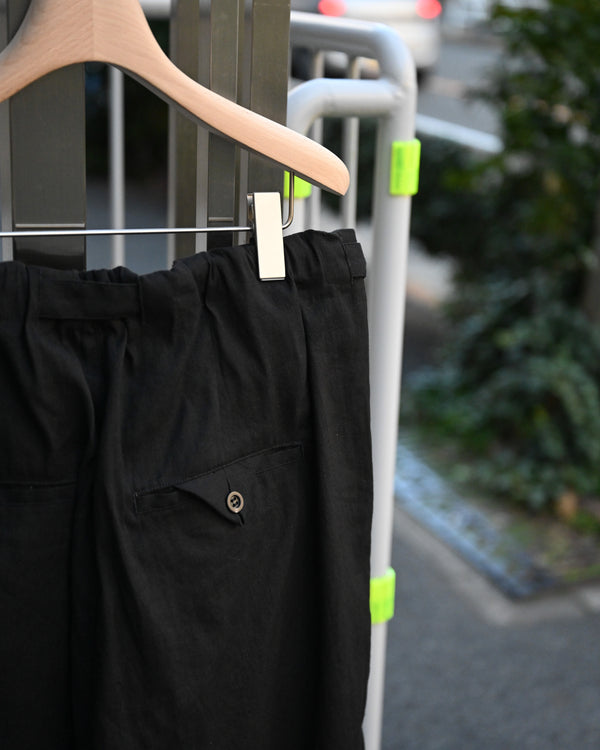 LINEN POPLIN BELT-LESS SLACKS