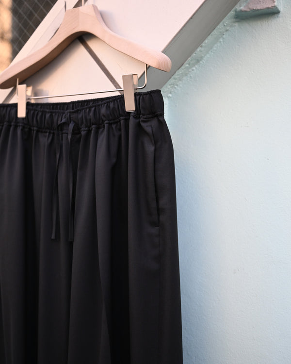 WOOL EXTRA WIDE TROUSERS, black