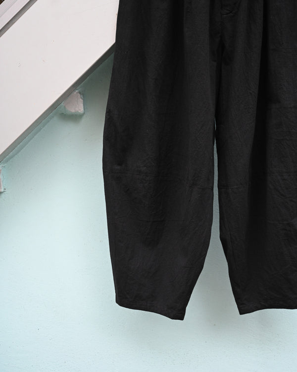 CIRCLE PANTS, sheeting dyed plain weaven
