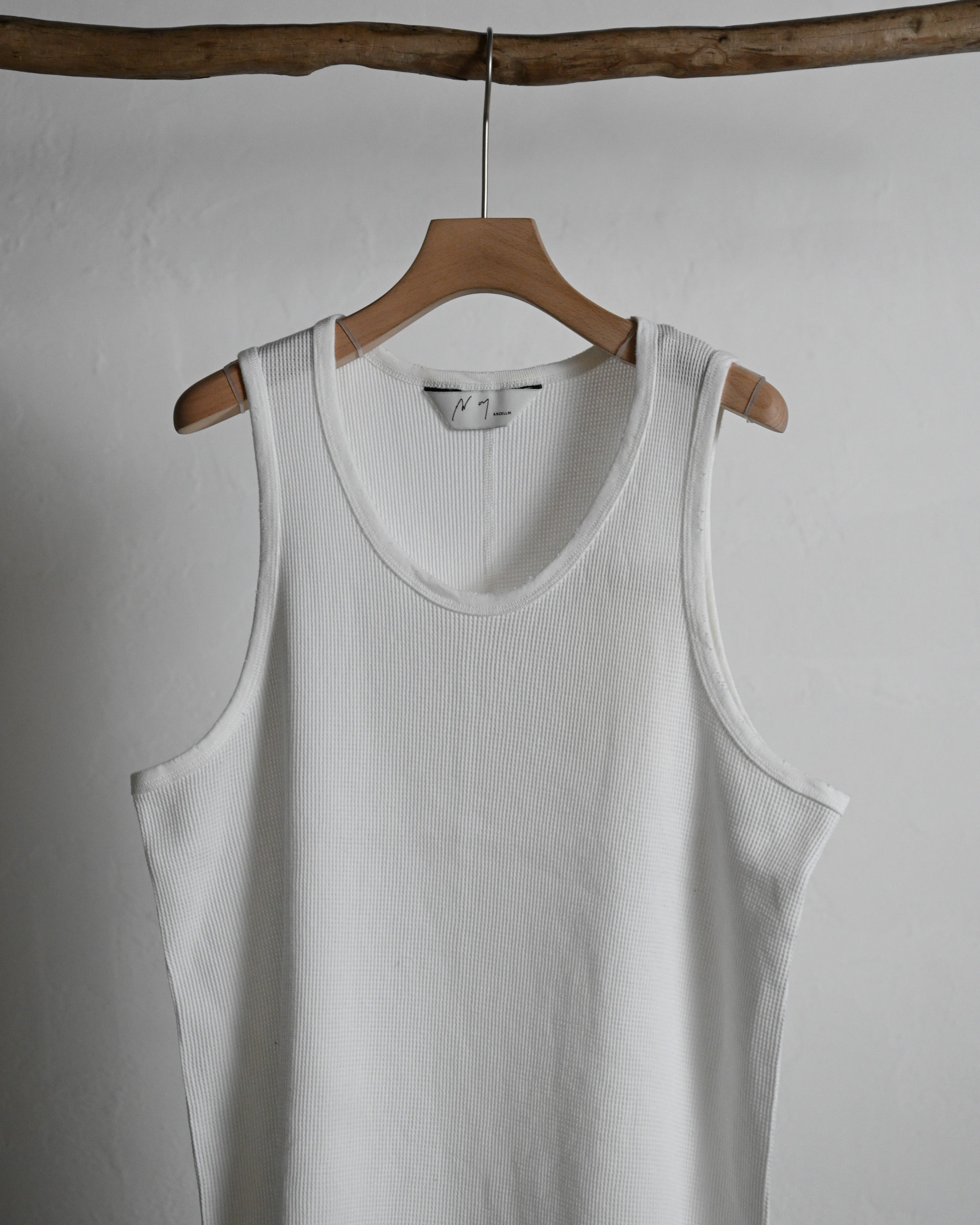 ANCELLM アンセルム - DAMAGE WAFFLE TANK, white – coelacanth