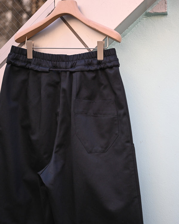 Jesse, short easy pants