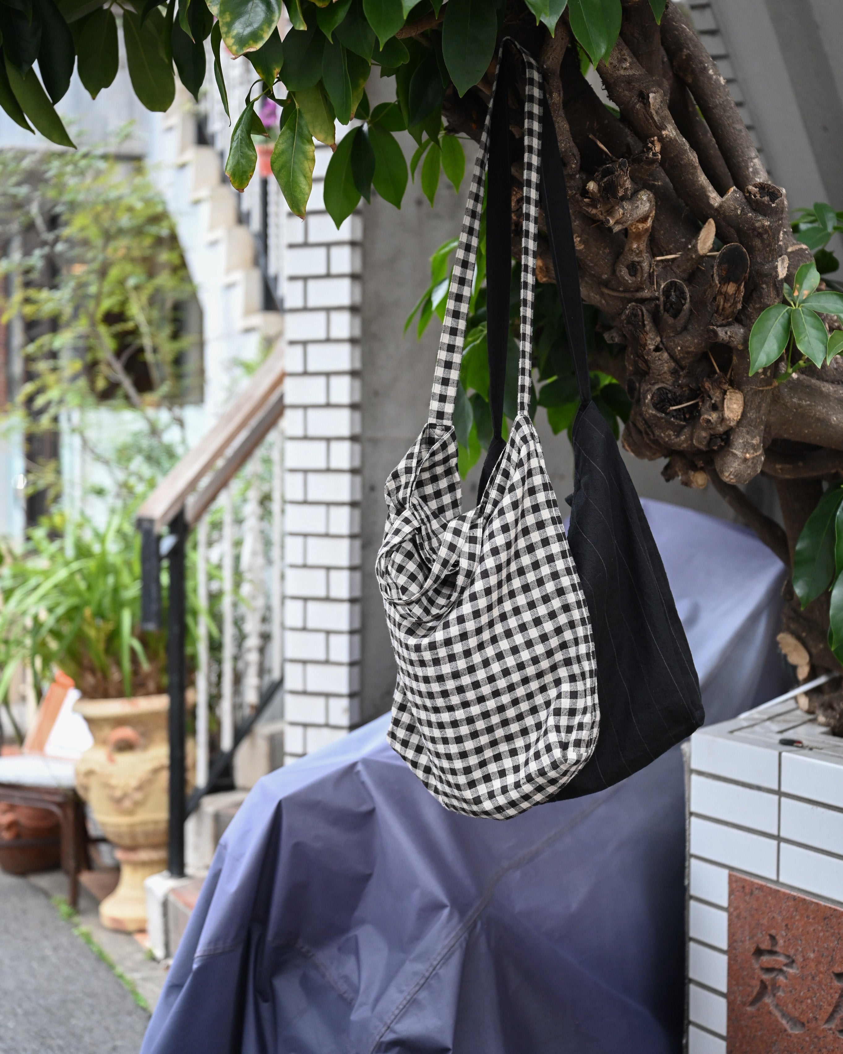 YOKO SAKAMOTO ヨーコサカモト - RESEARCHER BAG - LARGE, gingham