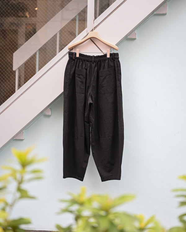 CIRCLE PANTS, sheeting dyed plain weaven