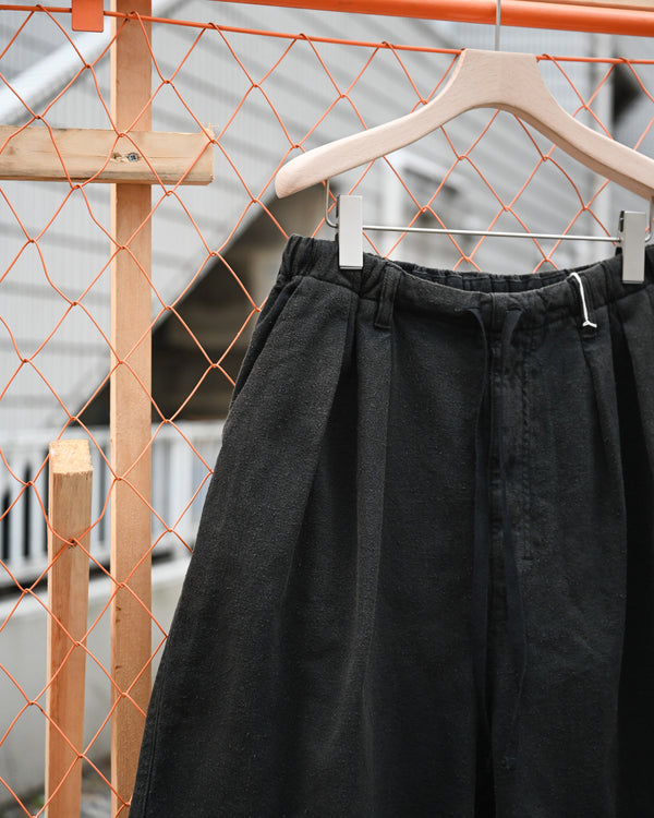 C/R DUCK SHORT PANTS, black