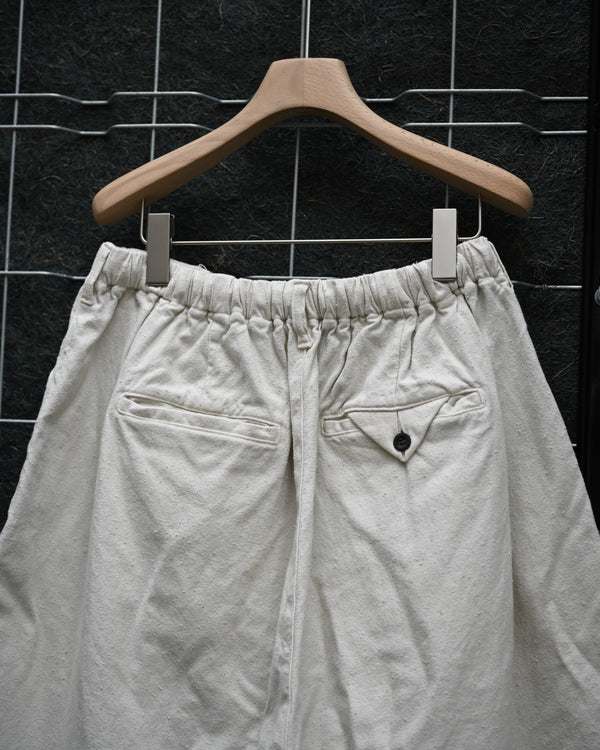 C/R DUCK SHORT PANTS, white