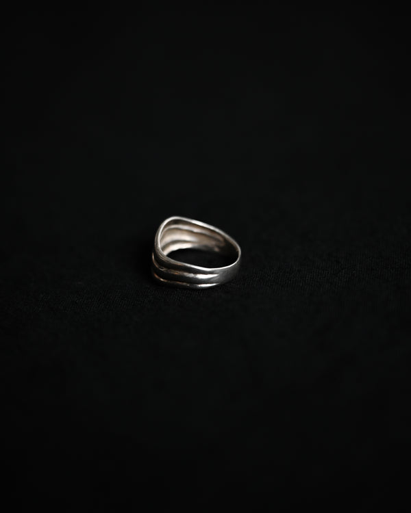 1990 - 2000's Silver Ring, CA026