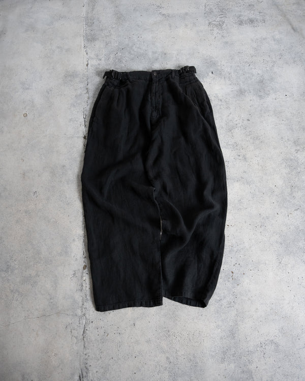 BELTED LINEN TUCK SLACKS