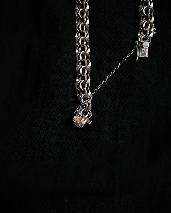 1978's Silver Bracelets, AA007