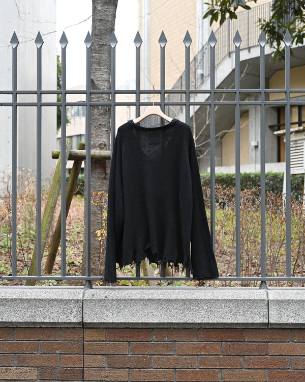 DAMAGE SILK UVNECK KINT, black