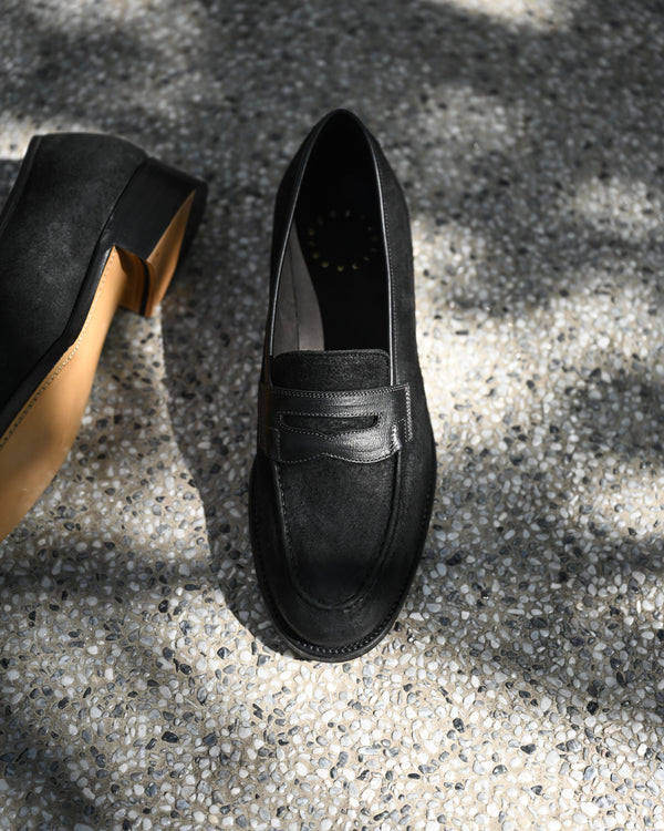 The Coin Loafer, Ezojika Suede