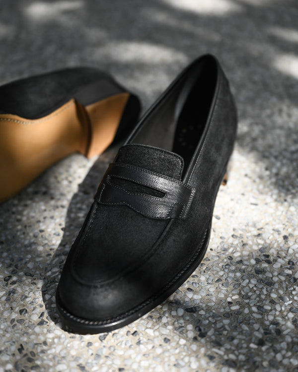 The Coin Loafer, Ezojika Suede