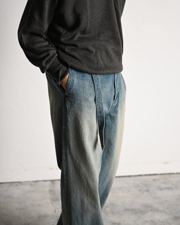 BELTED TROUSERS, raw denim