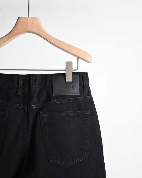 ROBERTS, ONE WASH BLACK DENIM
