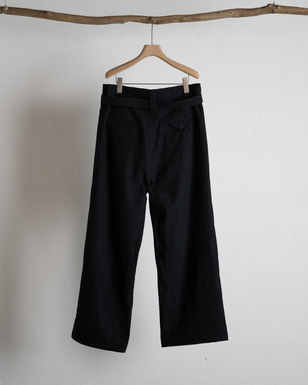 WOOL BELTED WIDE SLACKS, BLACK