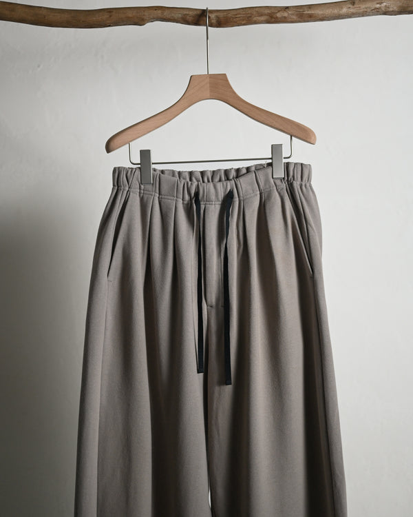 2TUCK SWEAT PANTS, greige
