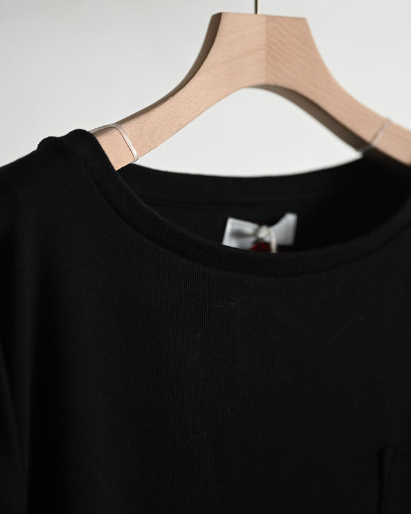 EMB OVERSIZED BOATNECK TEE LS, black