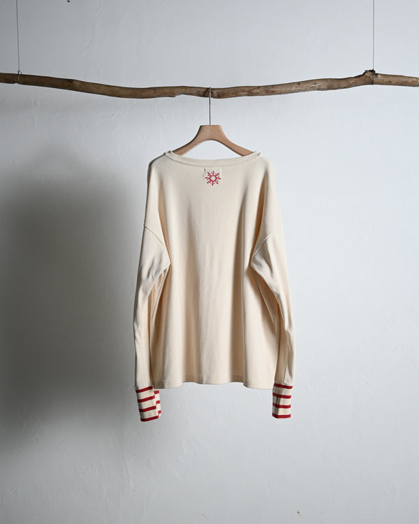 EMB OVERSIZED BOATNECK TEE LS, ecru