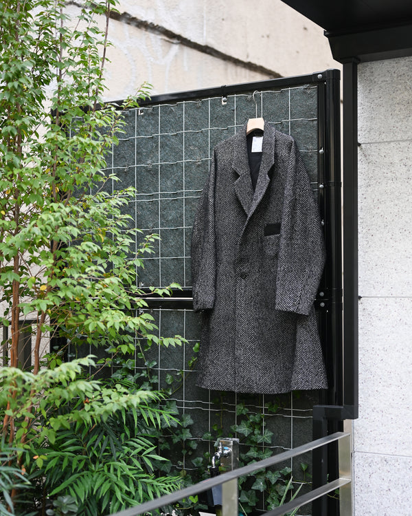 SEMI-DOUBLE CHESTER COAT, white×black