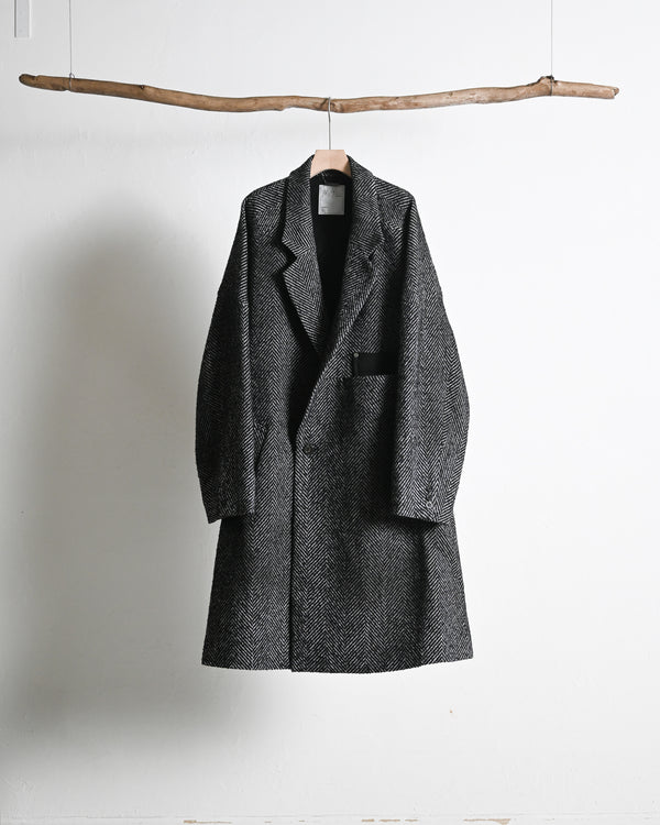 SEMI-DOUBLE CHESTER COAT, white×black