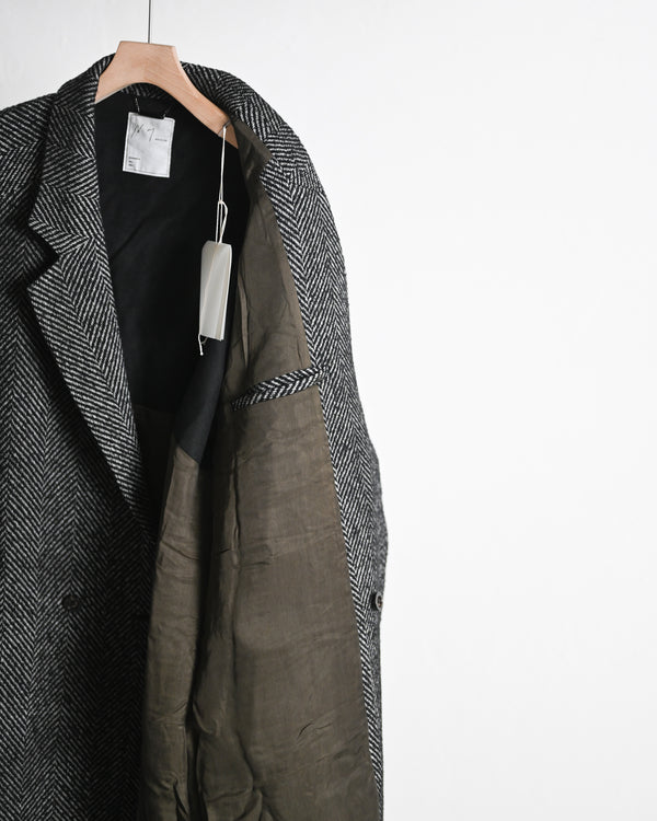 SEMI-DOUBLE CHESTER COAT, white×black