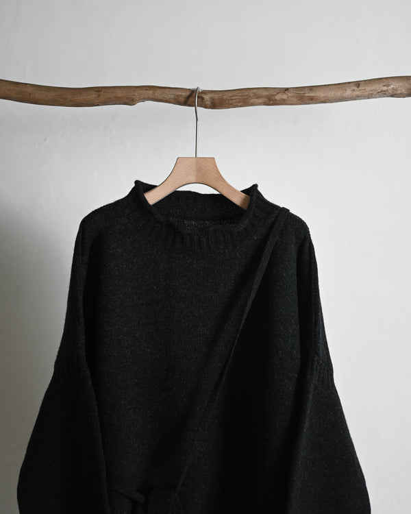 LAMB'S WOOL GUERNSEY SWEATER, blackgray