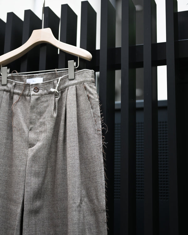 ALPACA SAXONY SCHADEN 3TUCK PANTS