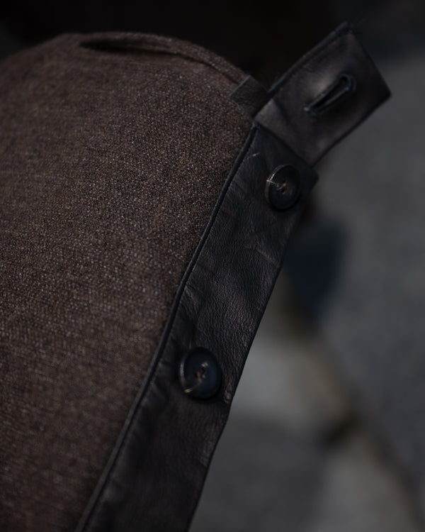 10 Tack pants