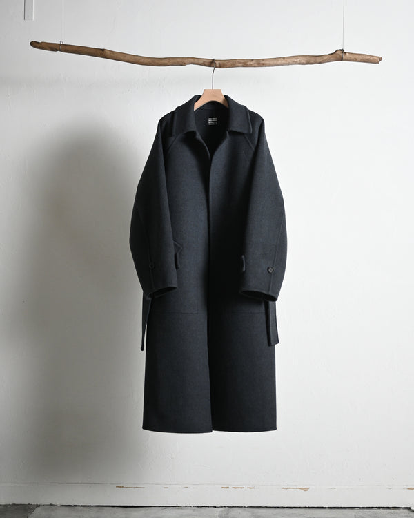 Extra Fine Wool Rever Raglan Coat