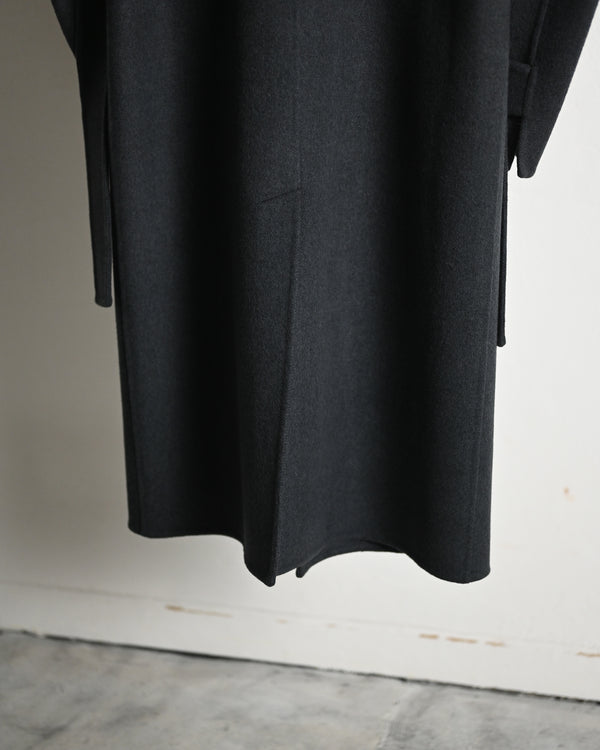 Extra Fine Wool Rever Raglan Coat