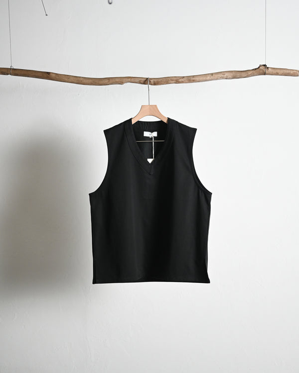 CHINO VEST, black